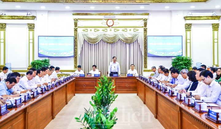TP Hồ Chí Minh: Giải pháp trọng tâm thúc đẩy tăng trưởng 6 tháng cuối năm 2024