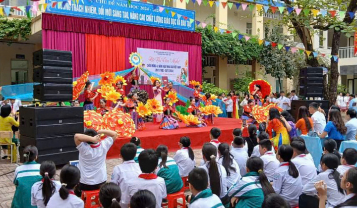 Trường THCS Vinh Tân: Kỷ niệm 42 năm ngày Nhà giáo Việt Nam (20/11/1982 - 20/11/2024)