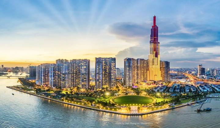 Foreign investors flock to invest in southern provinces and cities