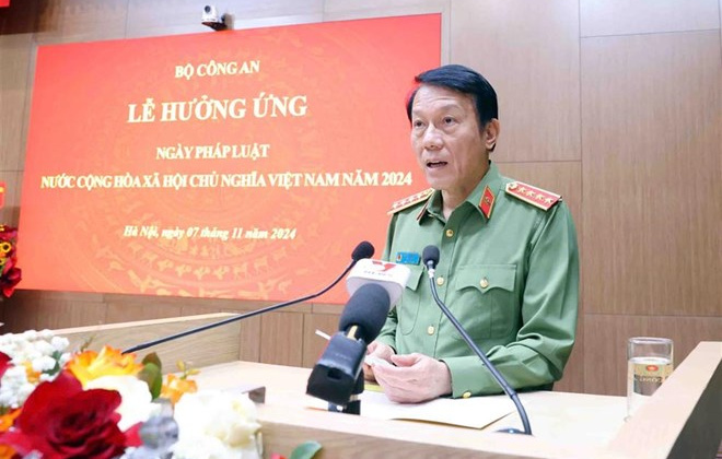 Bộ Công an dứt khoát từ bỏ tư duy không quản được thì cấm