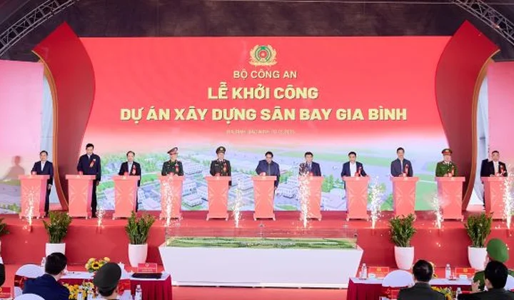 Thủ tướng: Sẽ có đường kết nối từ Hà Nội tới sân bay Gia Bình rộng 80-100m