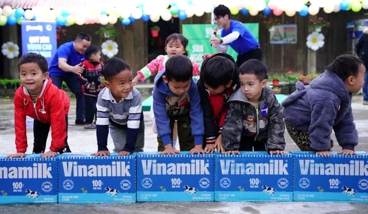 Hộp quà “bí mật” từ Vinamilk: Niềm vui ấm áp cho trẻ em vùng cao