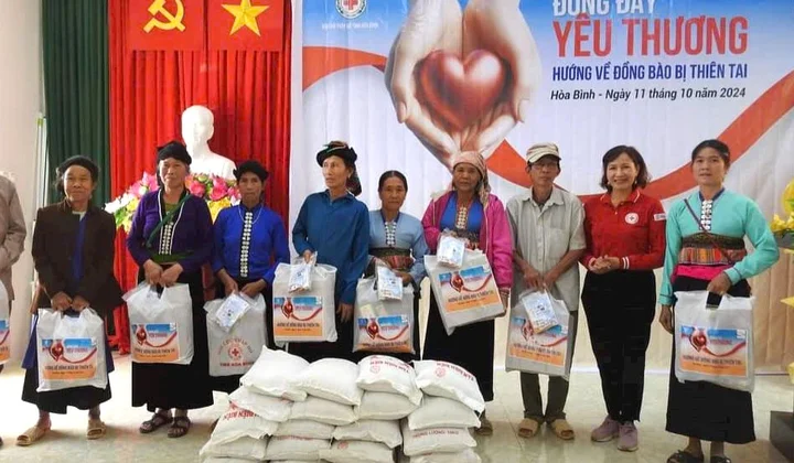 Hội Chữ thập đỏ tỉnh Hòa Bình: Phát huy vai trò nòng cốt trong sự nghiệp nhân đạo, an sinh xã hội