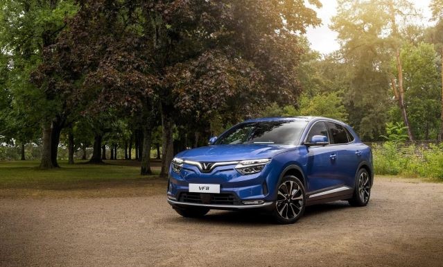 Nhà sáng lập GSM dừng hoàn toàn dịch vụ taxi bằng xe VinFast VF 8