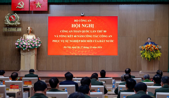 Lực lượng công an nhân dân gương mẫu đi đầu tăng tốc bứt phá