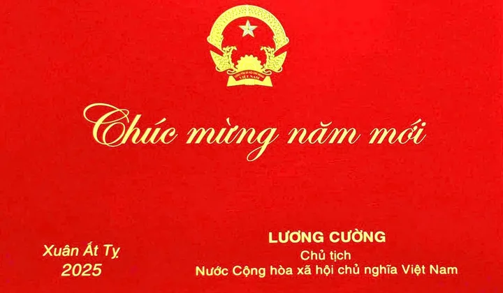 Chủ tịch nước gửi thiếp chúc mừng năm mới 2025