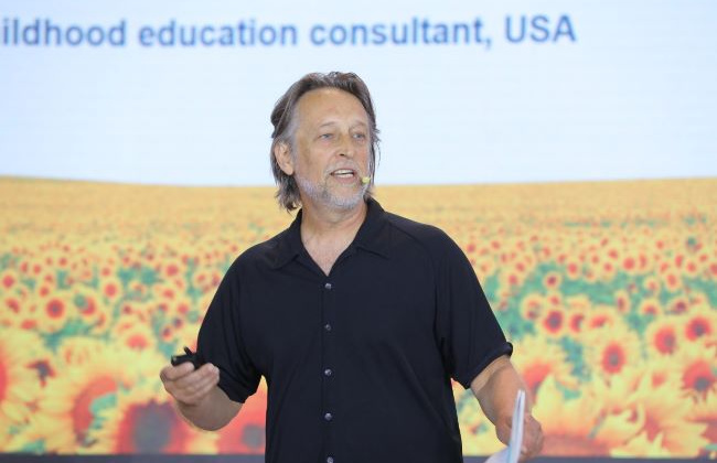 Những bài học độc đáo về “hạnh phúc trong giáo dục” của thầy giáo nổi tiếng thế giới