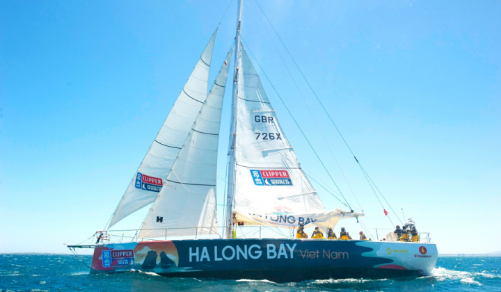 Vịnh Hạ Long – Chặng đua thứ 5 của giải đua thuyền buồm Clipper Race
