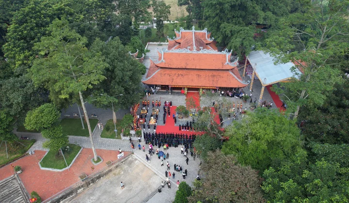 Đền Đông Cuông: Nơi huyền tích linh thiêng