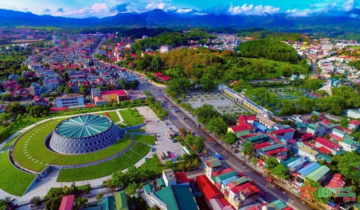 Hướng về Điện Biên nhân dịp kỷ niệm 70 năm Chiến thắng Điện Biên Phủ
