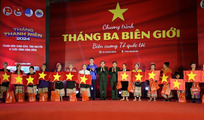 Chương trình "Tháng Ba biên giới" với nhiều hoạt động ý nghĩa