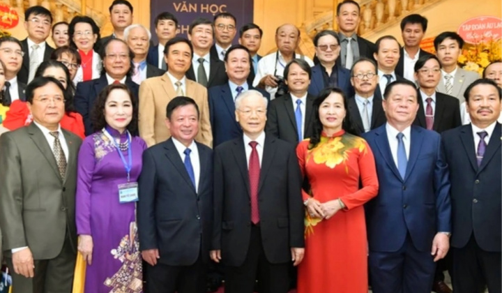 Đội ngũ trí thức, nhà khoa học, văn nghệ sĩ là nguyên khí quốc gia, là vốn quý của dân tộc