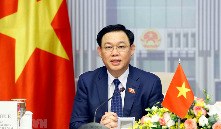 N.A. Chairman signs to attest revised laws