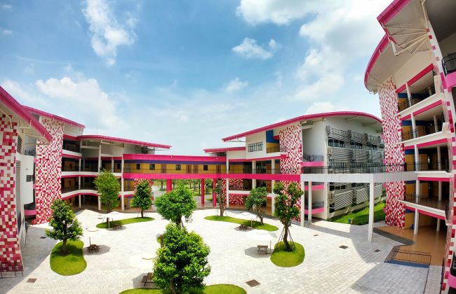 Cuối tuần năng động trải nghiệm Lễ hội Hạnh phúc tại khuôn viên xanh TH School Hòa Lạc