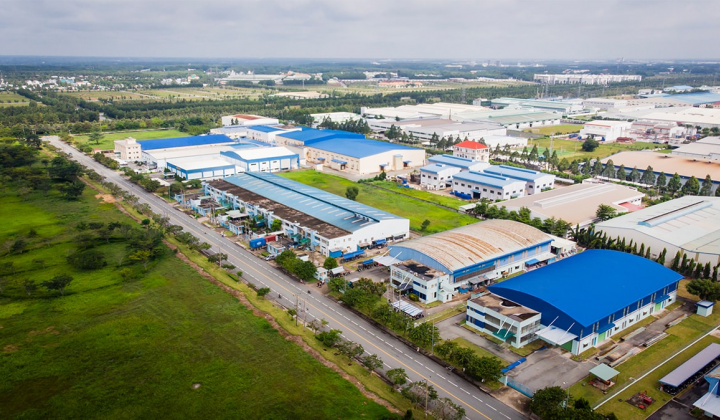 Đầu tư dự án đầu tư xây dựng và kinh doanh kết cấu hạ tầng KCN Dốc Đá Trắng, tỉnh Khánh Hòa