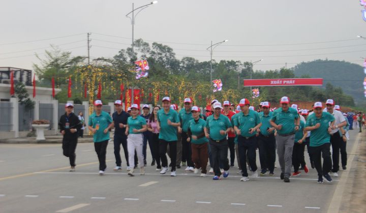 Phát động Ngày chạy Olympic vì sức khỏe toàn dân và Giải Việt dã Tiền Phong huyện Đồng Hỷ năm 2024