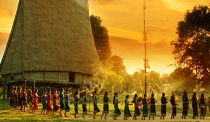 Nét văn hóa dân tộc trong giáo dục địa phương