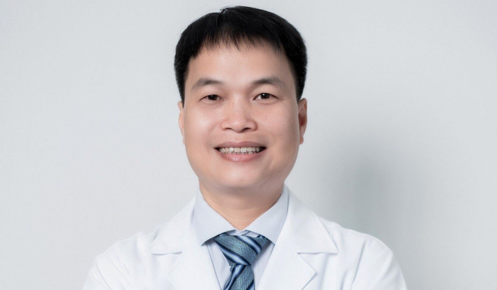 ThS.BS. Nguyễn Mạnh Cường: Tâm sáng màu áo Blouse