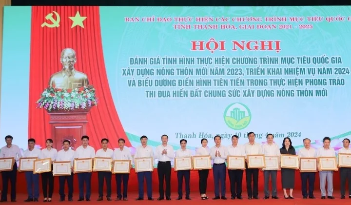 Thanh Hóa: Hội nghị đánh giá thực hiện XDNTM năm 2023, triển khai nhiệm vụ năm 2024