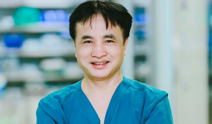 TTƯT,TS.BS. Dương Văn Trung và tập thể khoa Ngoại Tiết niệu, Bệnh viện Bưu điện: Những dấu ấn theo thời gian