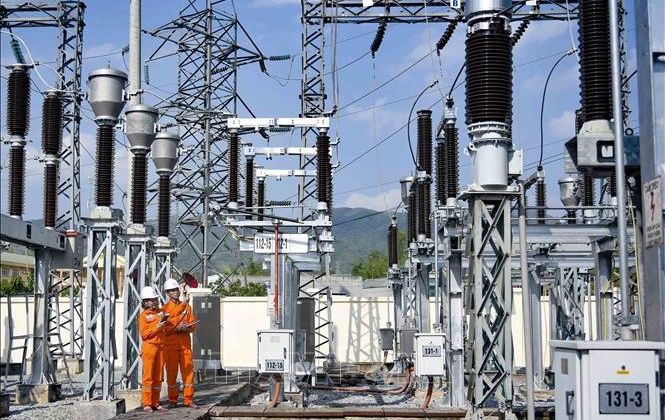 Bảo đảm cung ứng điện trong thời gian cao điểm năm 2024 và các năm tiếp theo