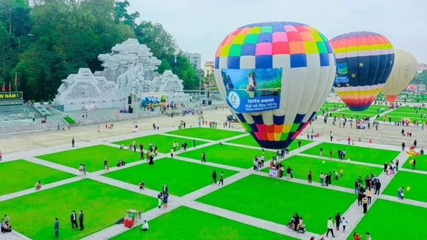 Tuyen Quang int'l hot-air balloon festival to return next month