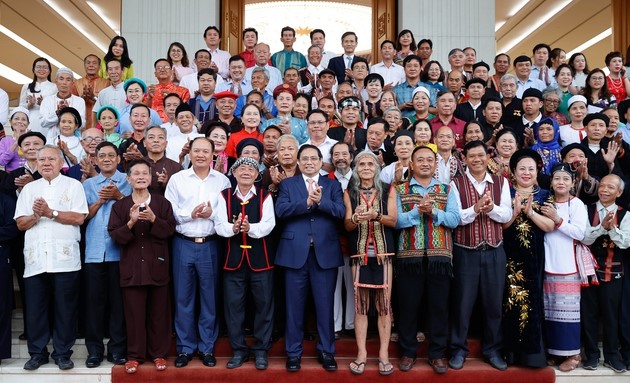 Phát huy mạnh mẽ hơn nữa vai trò "giữ lửa và truyền lửa"