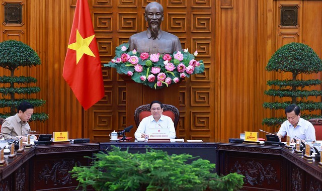 Không để người dân và doanh nghiệp phải lo lắng về điện