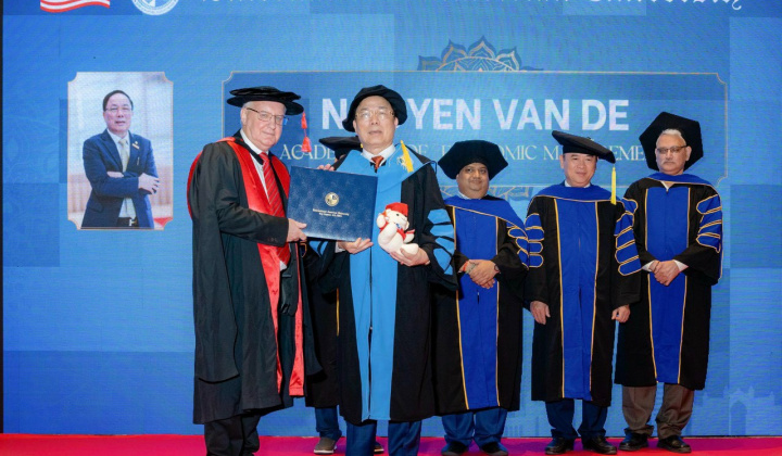 Đại học Quốc tế Hoa Kỳ (IAU) trao bằng Viện sĩ danh dự cho GS.TS. Nguyễn Văn Đệ