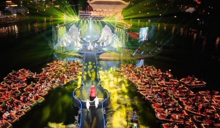 Ninh Bình tổ chức đại tiệc âm thanh, ánh sáng “Rực rỡ Hoa Lư”