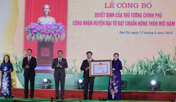 Thái Nguyên: Công bố huyện Đại Từ đạt chuẩn nông thôn mới
