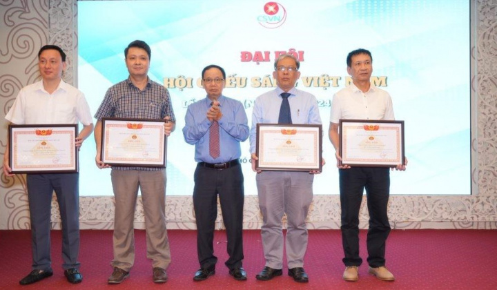 Đại hội V Hội Chiếu sáng Việt Nam: Tiếp tục đổi mới để phát triển