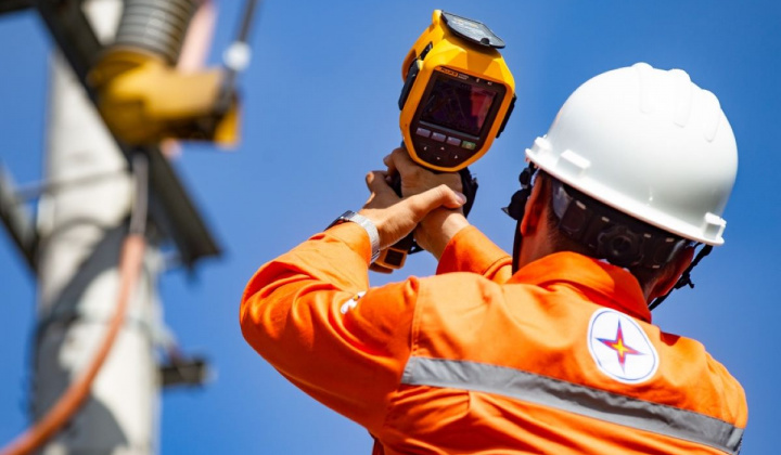 Điều hành giá điện theo lộ trình phù hợp, không "giật cục", giá điện phải phù hợp khả năng chi trả của người dân