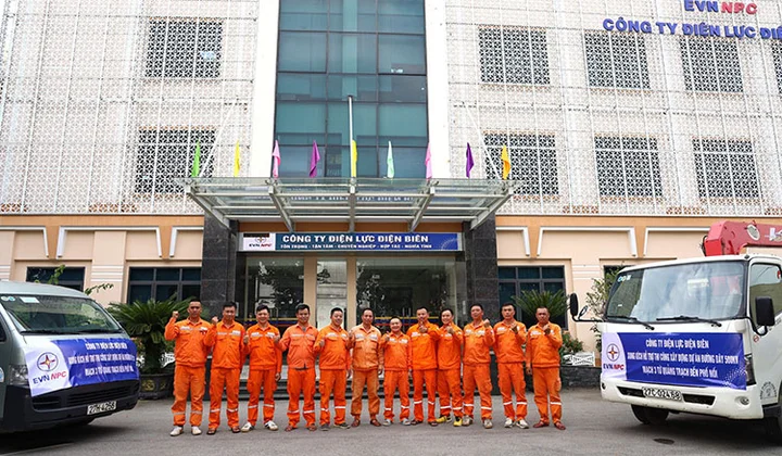 EVNNPC: 28 Đội xung kích sẵn sàng tại công trường Đường dây 500kV mạch 3