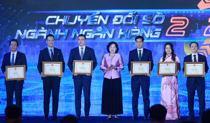 Chuyển đổi số ngành ngân hàng: Mở rộng kết nối và phát triển hệ sinh thái số