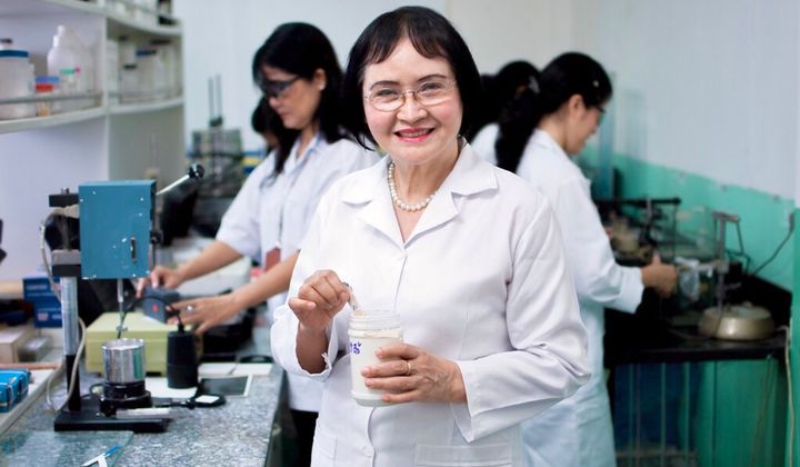 PGS.TS Nguyễn Thị Hòe: Thành công từ đam mê khoa học và khát vọng cống hiến