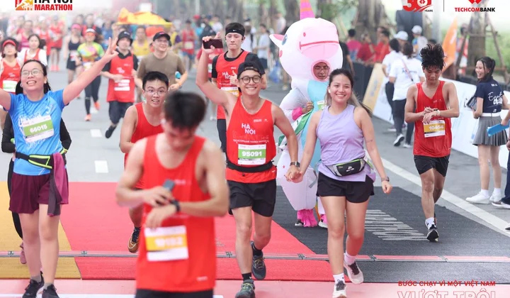 Giải Marathon Quốc tế Hà Nội Techcombank được lựa chọn là một trong những sự kiện thể thao tiêu biểu chào mừng 70 năm giải phóng Thủ đô