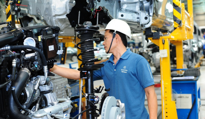 FOCUS ON SUPPORTING AND SOLVING DIFFICULTIES FOR BUSINESSES