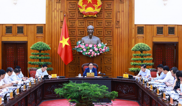 Đảm bảo ổn định kinh tế vĩ mô, kiểm soát lạm phát, thúc đẩy tăng trưởng kinh tế