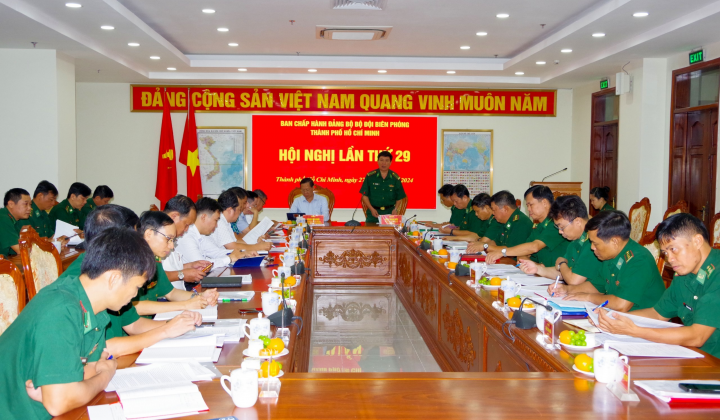 Bộ đội biên phòng TP. Hồ Chí Minh xây dựng hình ảnh đẹp trong lòng nhân dân và du khách quốc tế