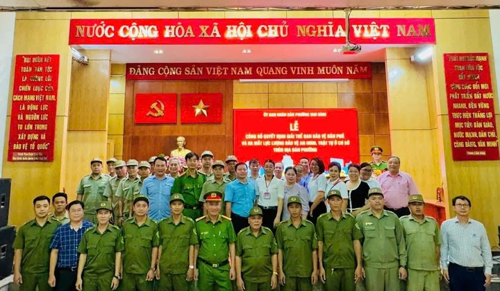Ra mắt lực lượng tham gia bảo vệ an ninh trật tự cơ sở phường Tam Bình