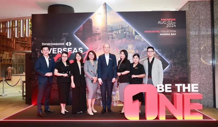 Năm 2024, Techcombank tiếp tục đến Singapore và Anh tìm kiếm nhân tài người Việt