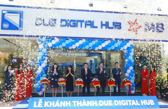 Khánh thành Digital Hub tại Trường ĐH Kinh tế - ĐH Đà Nẵng