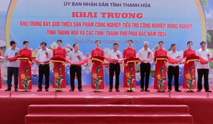 Thanh Hóa: Khai trương Khu trưng bày, giới thiệu sản phẩm CN-TTCN-NN các tỉnh, thành phố phía Bắc