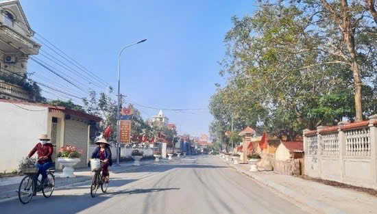 Hậu Lộc: Thiết thực phong trào hiến đất làm đường giao thông nông thôn