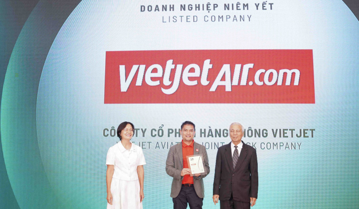 Vietjet: Top 50 doanh nghiệp phát triển bền vững tiêu biểu 2024