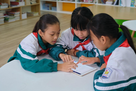 Những học sinh “trường làng” tại Tuyên Quang vượt qua khó khăn để thắp sáng ước mơ