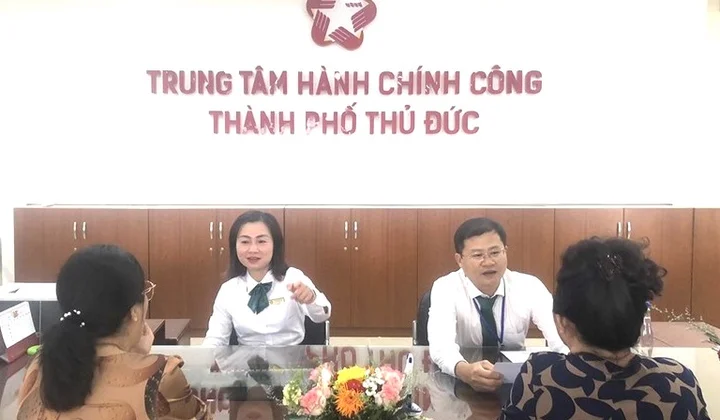 Một số giải pháp nâng cao văn hóa công vụ trong UBND phường ở TP Thủ Đức, TP Hồ Chí Minh hiện nay