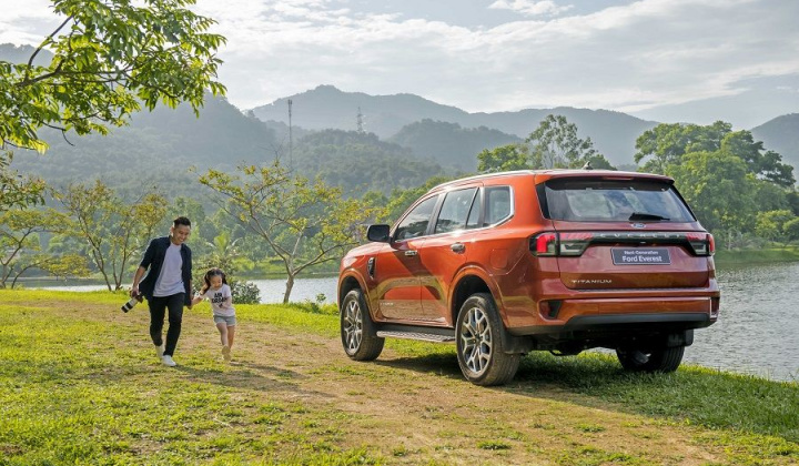 Ford Việt Nam nâng cấp gói công nghệ mới cho Everest phiên bản Titanium 4x2