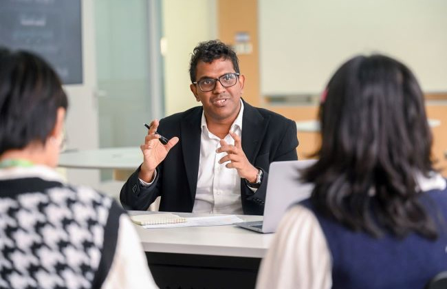 Chuyên gia quốc tế dành nhiều lời khen cho ý tưởng xanh của học sinh Việt